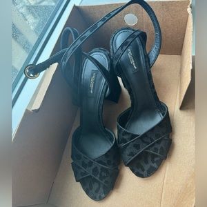 Dolce and gabbana blocked heels